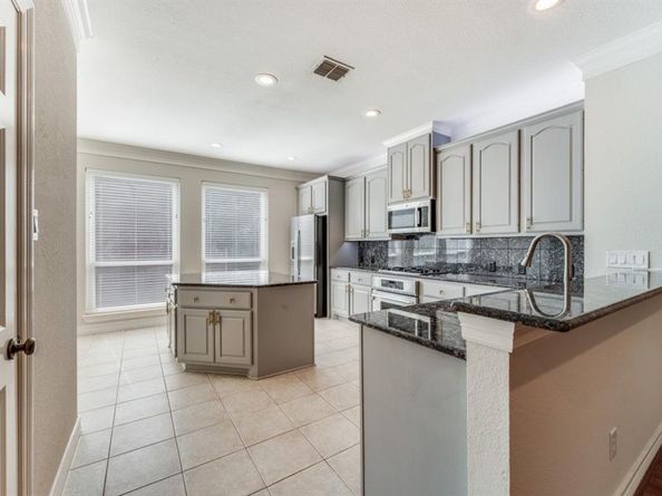 3935 N Hall Street , Dallas Texas 75219