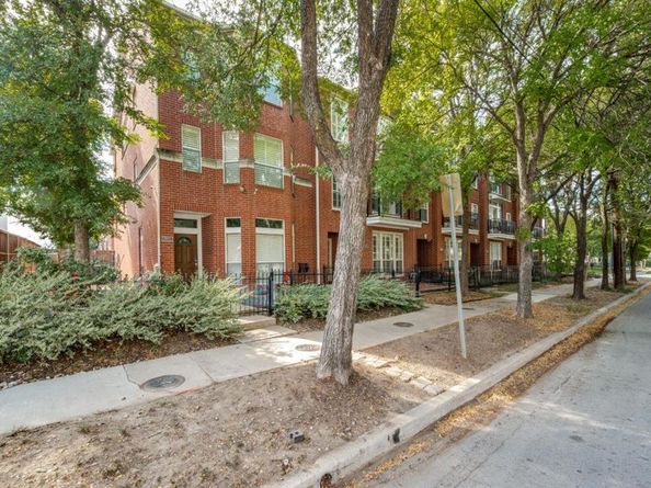 3935 N Hall Street , Dallas Texas 75219