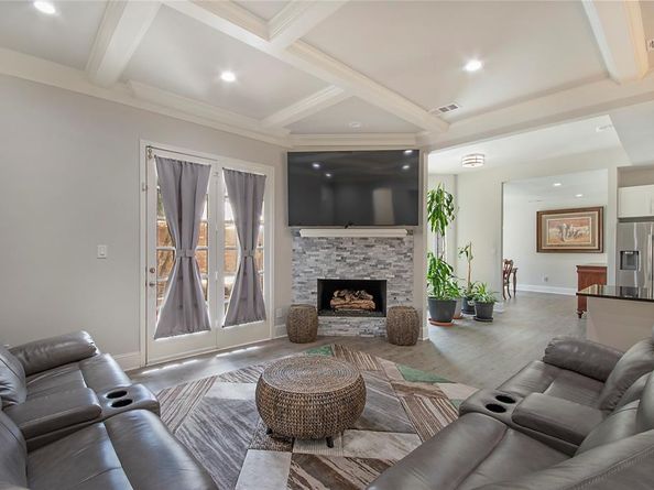 6522  Laurel Valley Road , Dallas Texas 75248