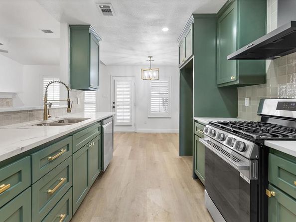 3701  Regency Circle , Fort Worth Texas 76137