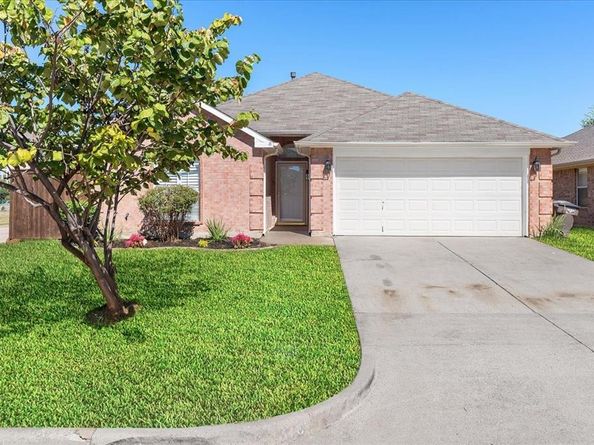3701  Regency Circle , Fort Worth Texas 76137