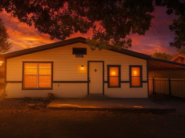 8437  Redonda Street , White Settlement Texas 76108