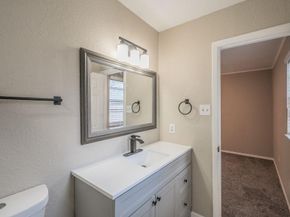 902  Smokey Court , Arlington Texas 76014