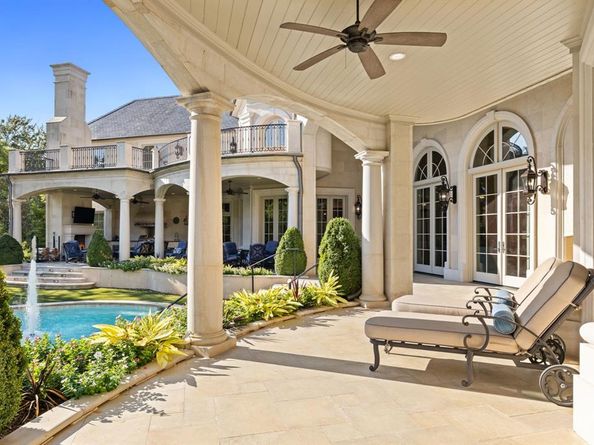 10617  Bridge Hollow Court , Dallas Texas 75229