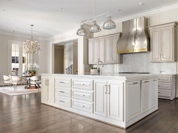 10617  Bridge Hollow Court , Dallas Texas 75229