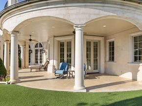 10617  Bridge Hollow Court , Dallas Texas 75229