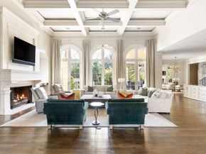 10617  Bridge Hollow Court , Dallas Texas 75229