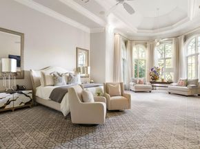 10617  Bridge Hollow Court , Dallas Texas 75229