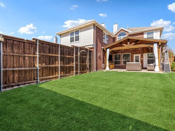 1205  Ducks Landing , Frisco Texas 75033
