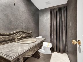 16701  Village Lane , Dallas Texas 75248