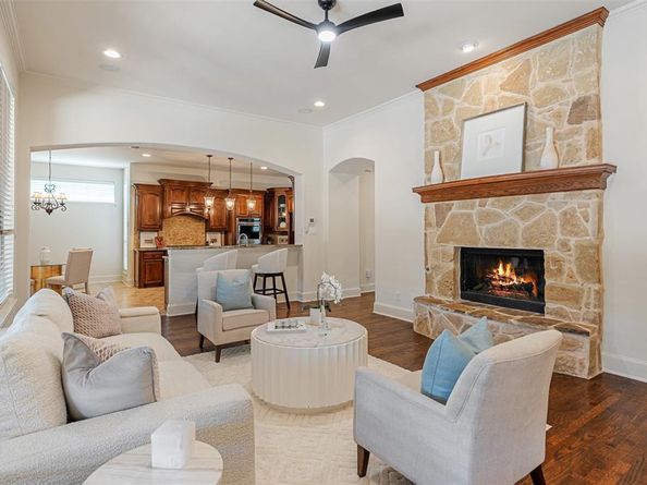 2209  Lady Cornwall Drive , Lewisville Texas 75056