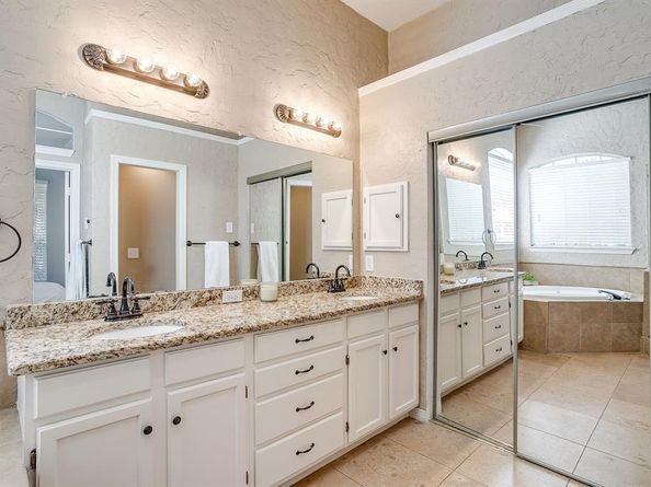 505  Dorcas Lane , Arlington Texas 76013
