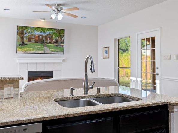750  Pulitzer Lane , Allen Texas 75002