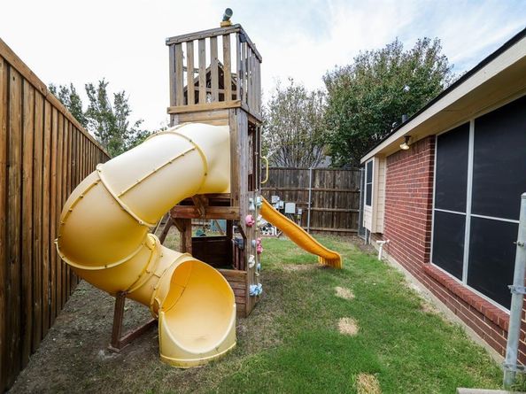 4315  Elgin Court , Grand Prairie Texas 75052