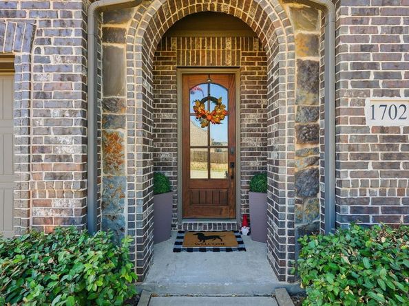 1702  De Berry Lane , Princeton Texas 75407