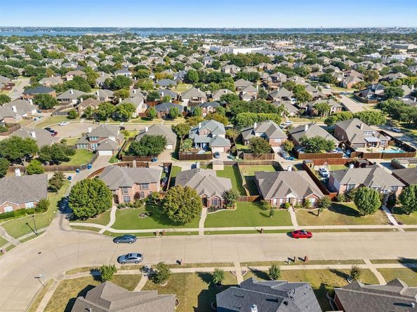 6514  Valley Forge Drive , Rowlett Texas 75089