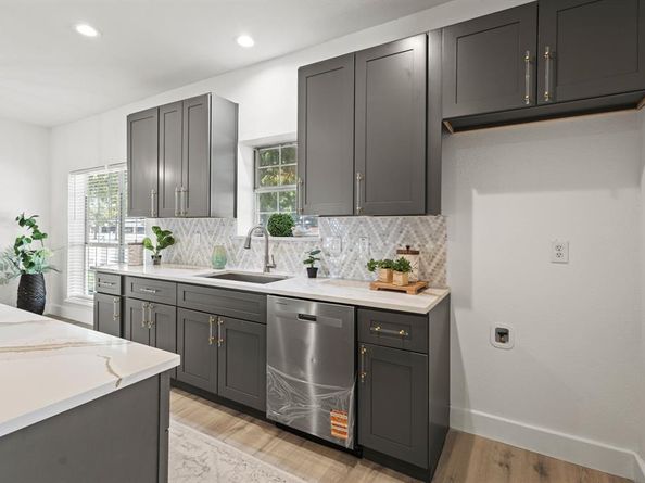 9502  Heartstone Lane , Rowlett Texas 75087
