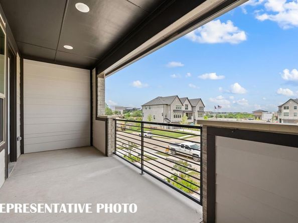 1336  Cherry Hills Lane , Irving Texas 75038
