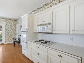 3032  Ridgebend Drive , Grapevine Texas 76051