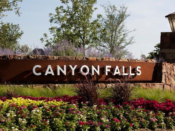 6853  Turner Falls Circle , Flower Mound Texas 76226