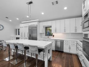 20  Horseshoe Drive , Highland Village Texas 75077