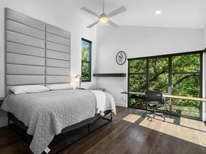 20  Horseshoe Drive , Highland Village Texas 75077