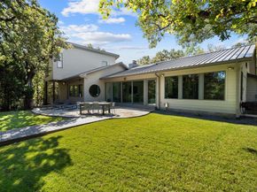 20  Horseshoe Drive , Highland Village Texas 75077