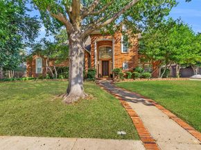9  Royal Oaks Circle , Denton Texas 76210