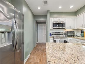 5100  Verde Valley Lane  178, Dallas Texas 75254