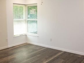 3825 W Spurgeon Street , Fort Worth Texas 76133