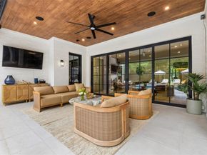 11224  Northgate Circle , Dallas Texas 75230