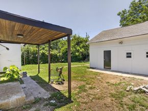 821  Gustav Street , River Oaks Texas 76114