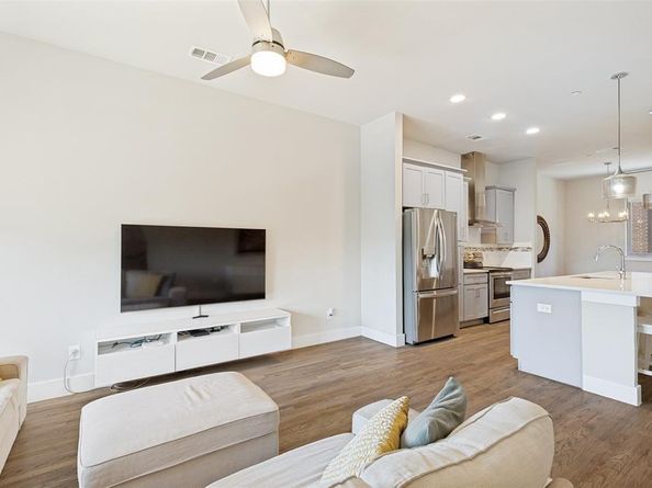 2509  Vintage Place Circle , Farmers Branch Texas 75234