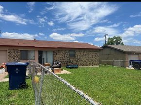914  Pleasant Valley Road , Garland Texas 75040