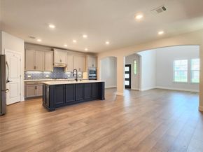 1232  Western Yarrow Avenue , Justin Texas 76247