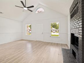 1221  Hilburn Court , Irving Texas 75060