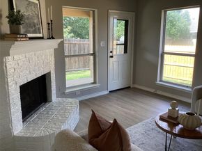 415  Cross Cut Drive , Arlington Texas 76018