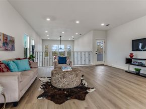 1409  Doyle Avenue , Dallas Texas 75203