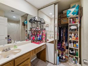 10464  Woodleaf Drive , Dallas Texas 75227