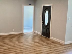 1574  Madrid Street , Dallas Texas 75216