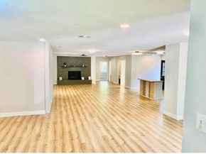 1574  Madrid Street , Dallas Texas 75216
