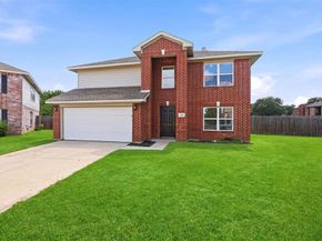 7301  Moon Ridge Court , Fort Worth Texas 76133