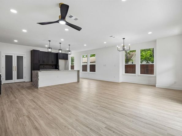 3708  Hammerly Drive , Dallas Texas 75212