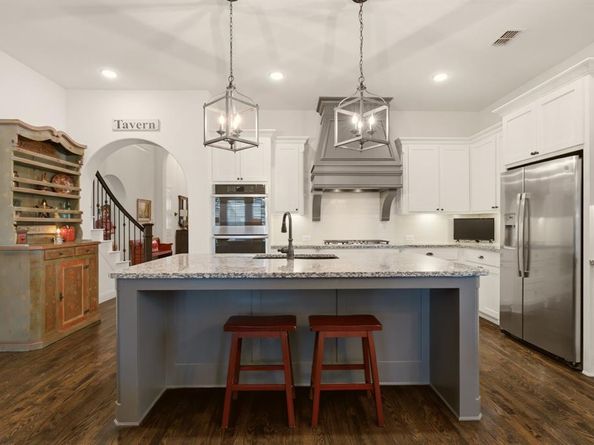 861  Manchester Avenue , Prosper Texas 75078