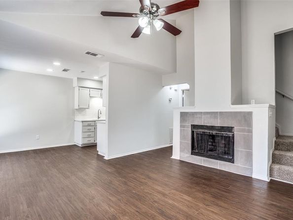 115  Peachtree Court , Kennedale Texas 76060