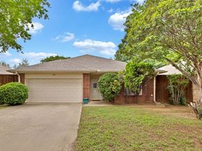 299  Boliver Avenue , Lake Dallas Texas 75065