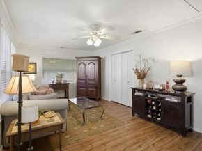 3105 W Devitt Street , Fort Worth Texas 76109