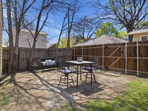 3105 W Devitt Street , Fort Worth Texas 76109