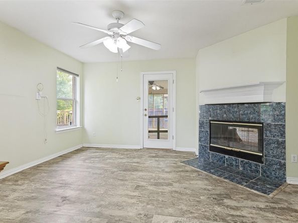 7429  Creekfall Drive , Fort Worth Texas 76137