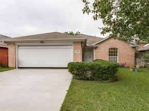 7429  Creekfall Drive , Fort Worth Texas 76137